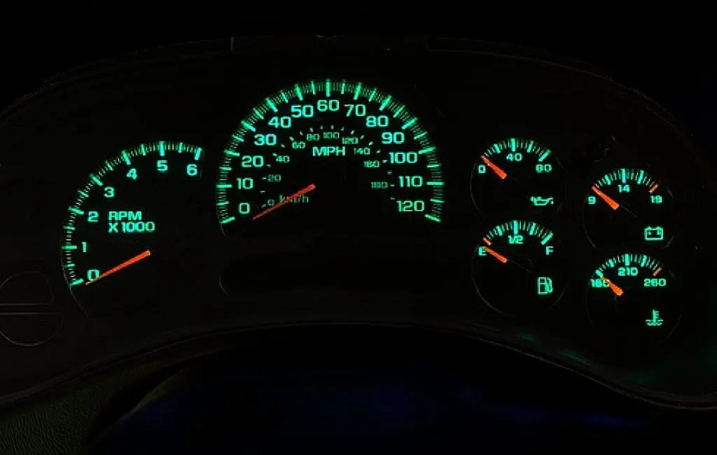 2004 Silverado Cluster [Warranty]