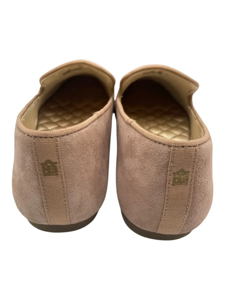 Birdies Shoe Size 7 Beige Suede Almond Toe Quilted Loafers