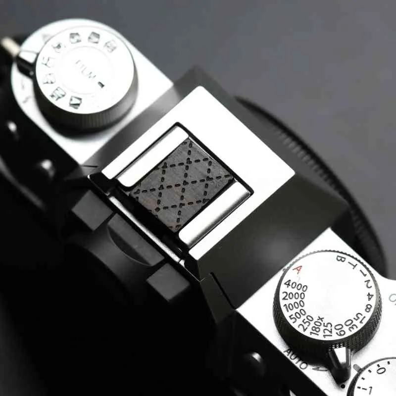 Engraved Pattern Universal Hotshoe Cover