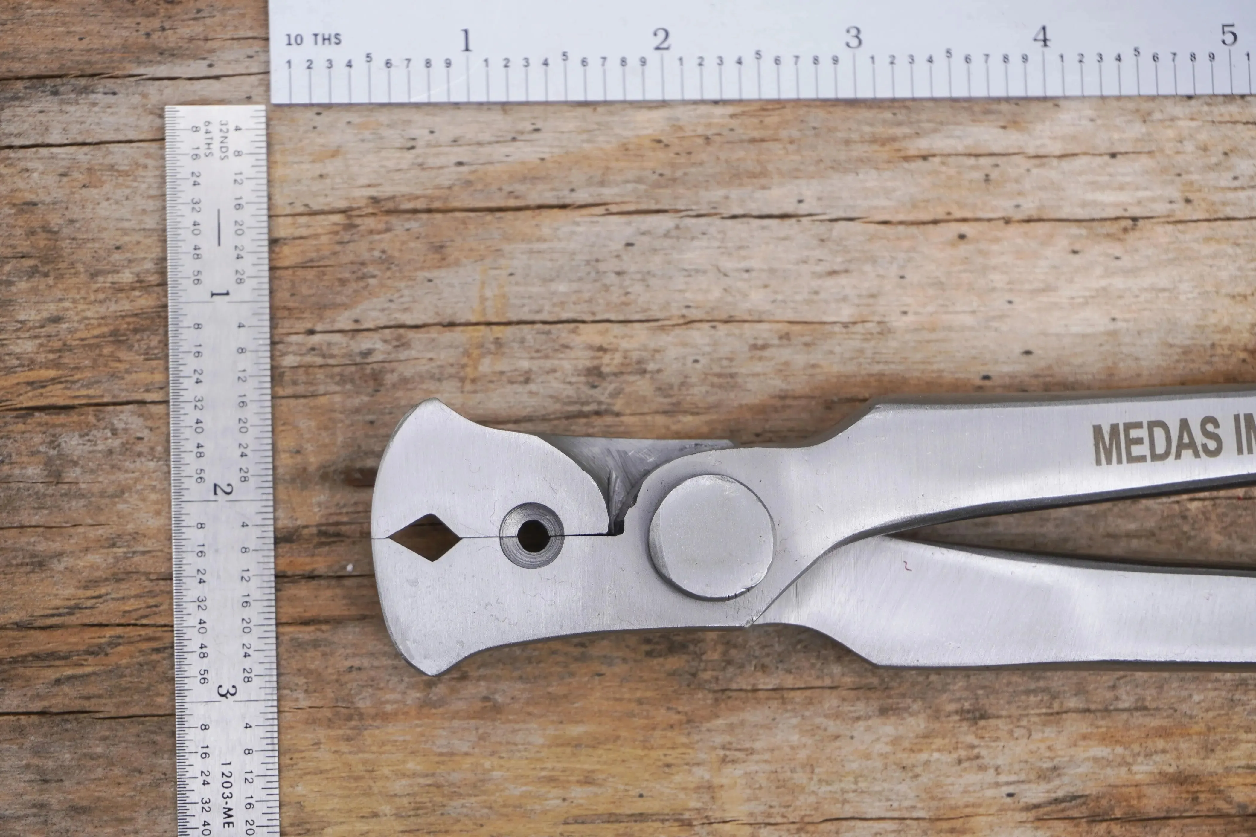 Horse Hoof Nail Puller Farrier Tool Heavy Duty Shoe Veterinary Tack Silver Nipper 13”