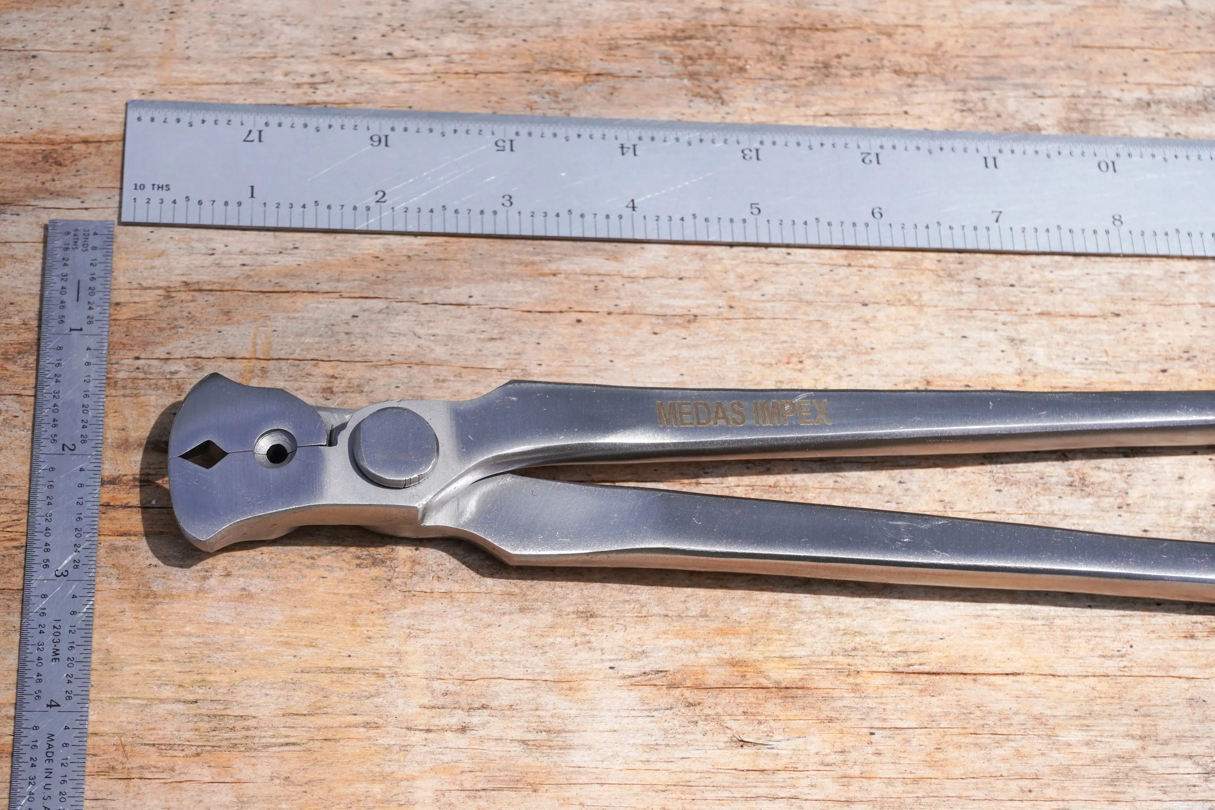 Horse Hoof Nail Puller Farrier Tool Heavy Duty Shoe Veterinary Tack Silver Nipper 13”