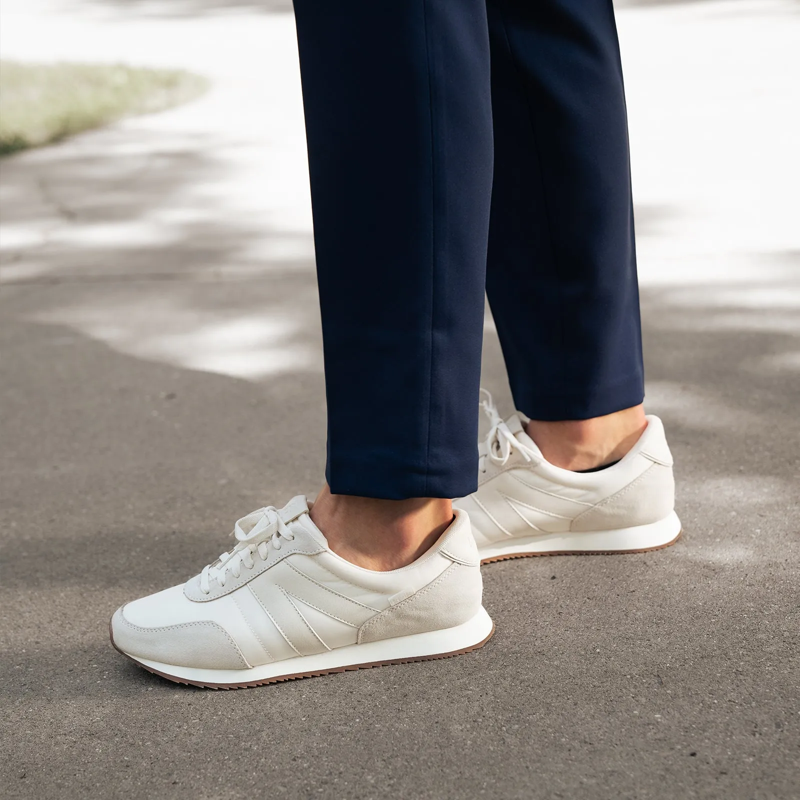 Kizik Milan Sneaker (Unisex) - Bone
