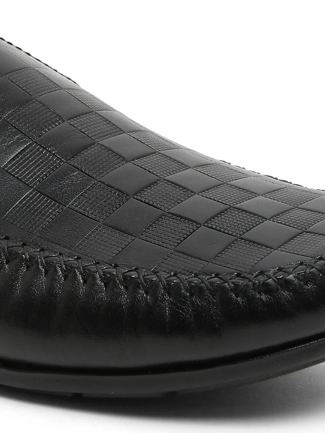Men Black Texture Genuine Leather Loafers