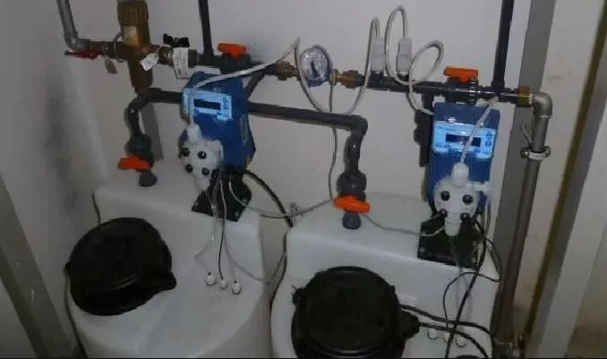 Metering pump TEKNA EVO TPG 803 5.28GPH max @72psi with PVDF liquid end ( TPG803)